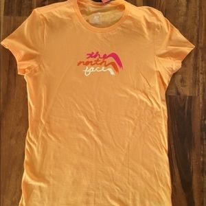 NWT The North Face Graphic T Shirt